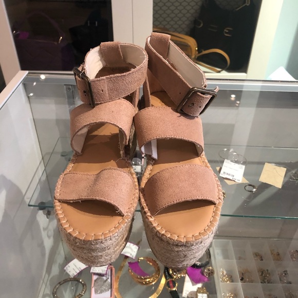 NWOB🥰Just in time for spring and summer!🥰 - Picture 10 of 11